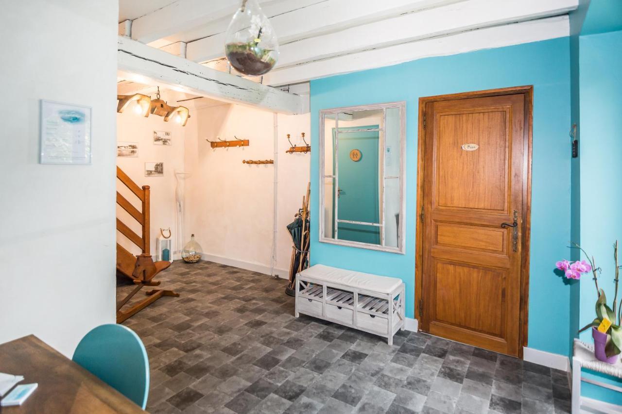 Entre Canal Et Vignes Bed and Breakfast Escolives-Sainte-Camille Buitenkant foto