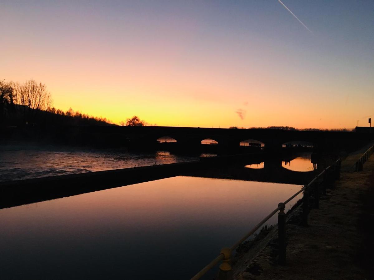 Entre Canal Et Vignes Bed and Breakfast Escolives-Sainte-Camille Buitenkant foto